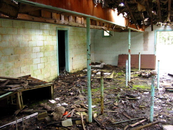 Ken-Mar Drive-In Theatre - Sept 2003